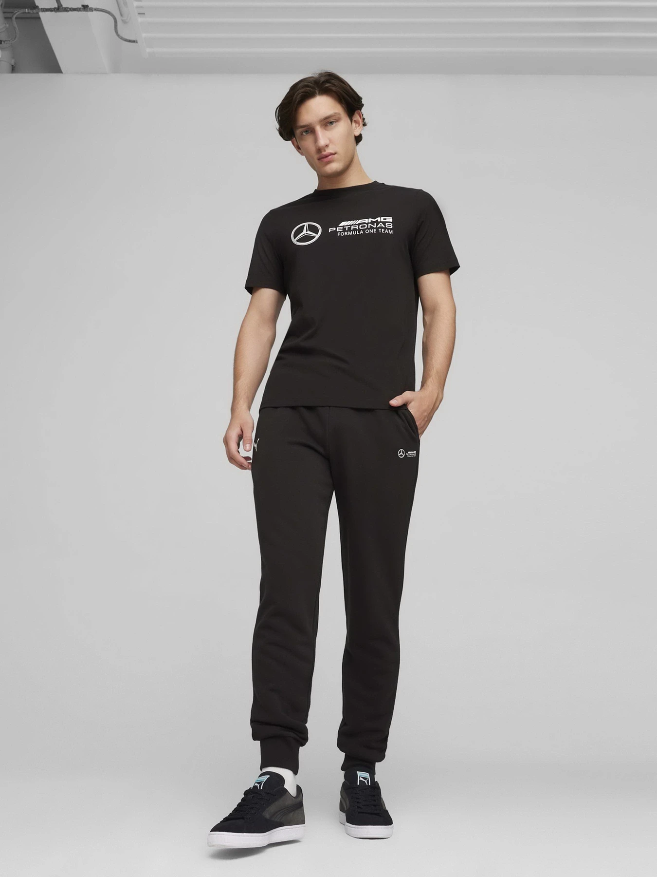 Брюки PUMA MAPF1 ESSENTIALS модель 62375801 Брюки PUMA MAPF1 ESSENTIALS модель 62375801 Фото