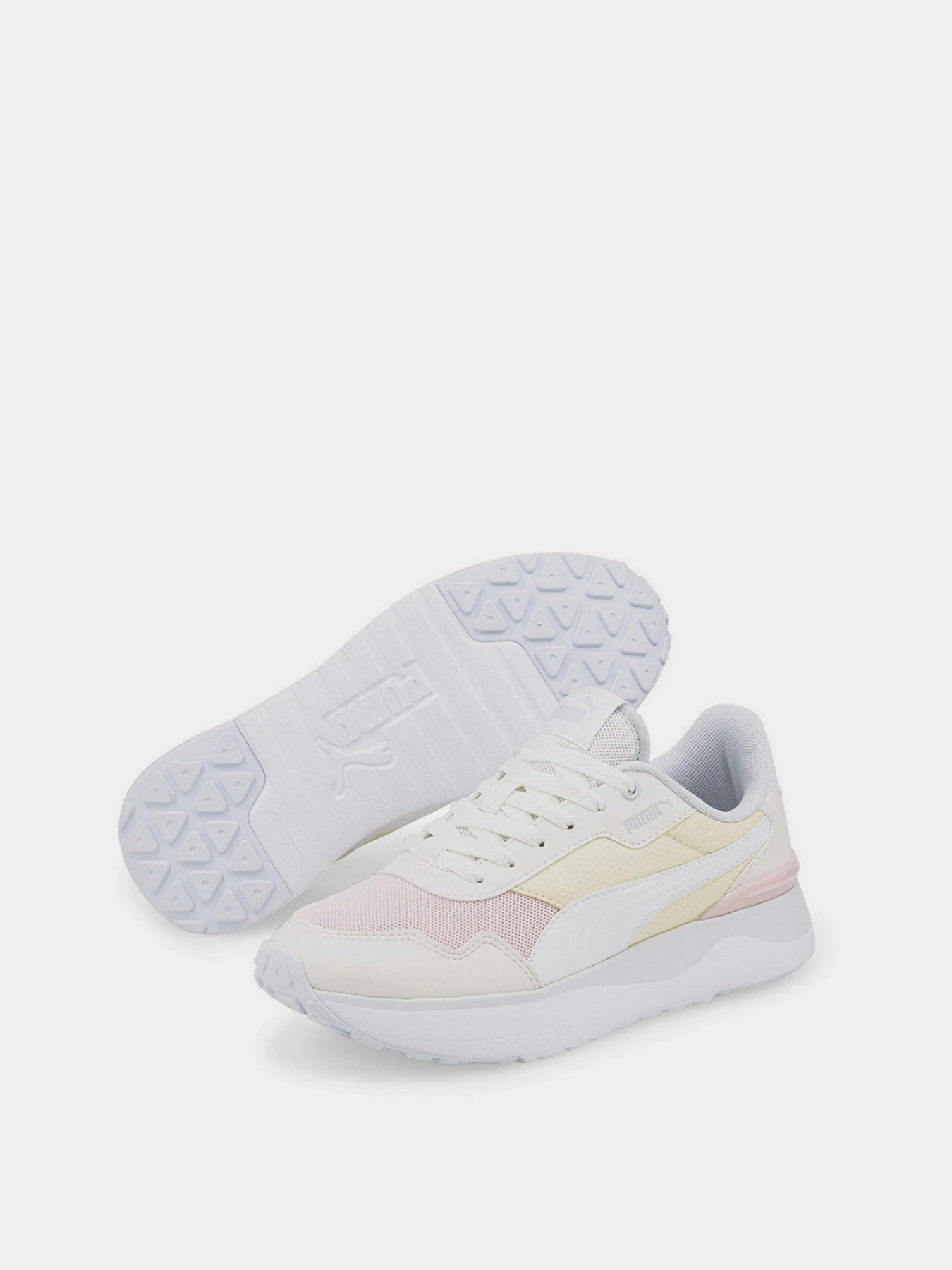 Кроссовки PUMA R78 Voyage модель 38204806 Кроссовки PUMA R78 Voyage модель 38204806 Фото