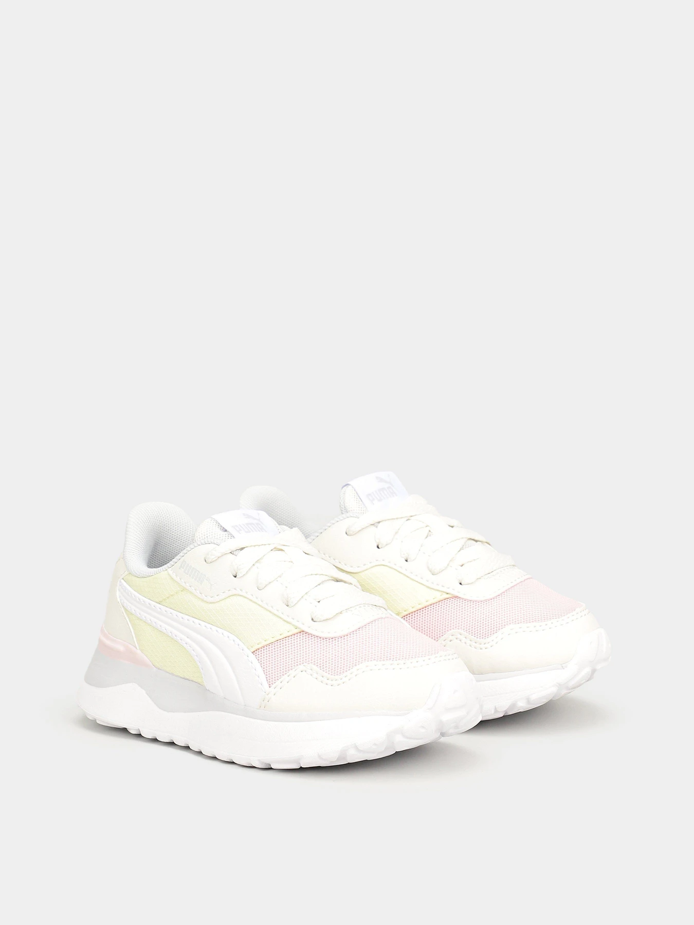 Кроссовки PUMA R78 Voyage модель 38204906 Фото
