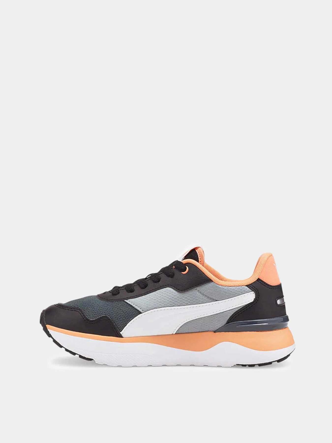 Кроссовки PUMA R78 Voyage модель 38204805 Кроссовки PUMA R78 Voyage модель 38204805 Фото
