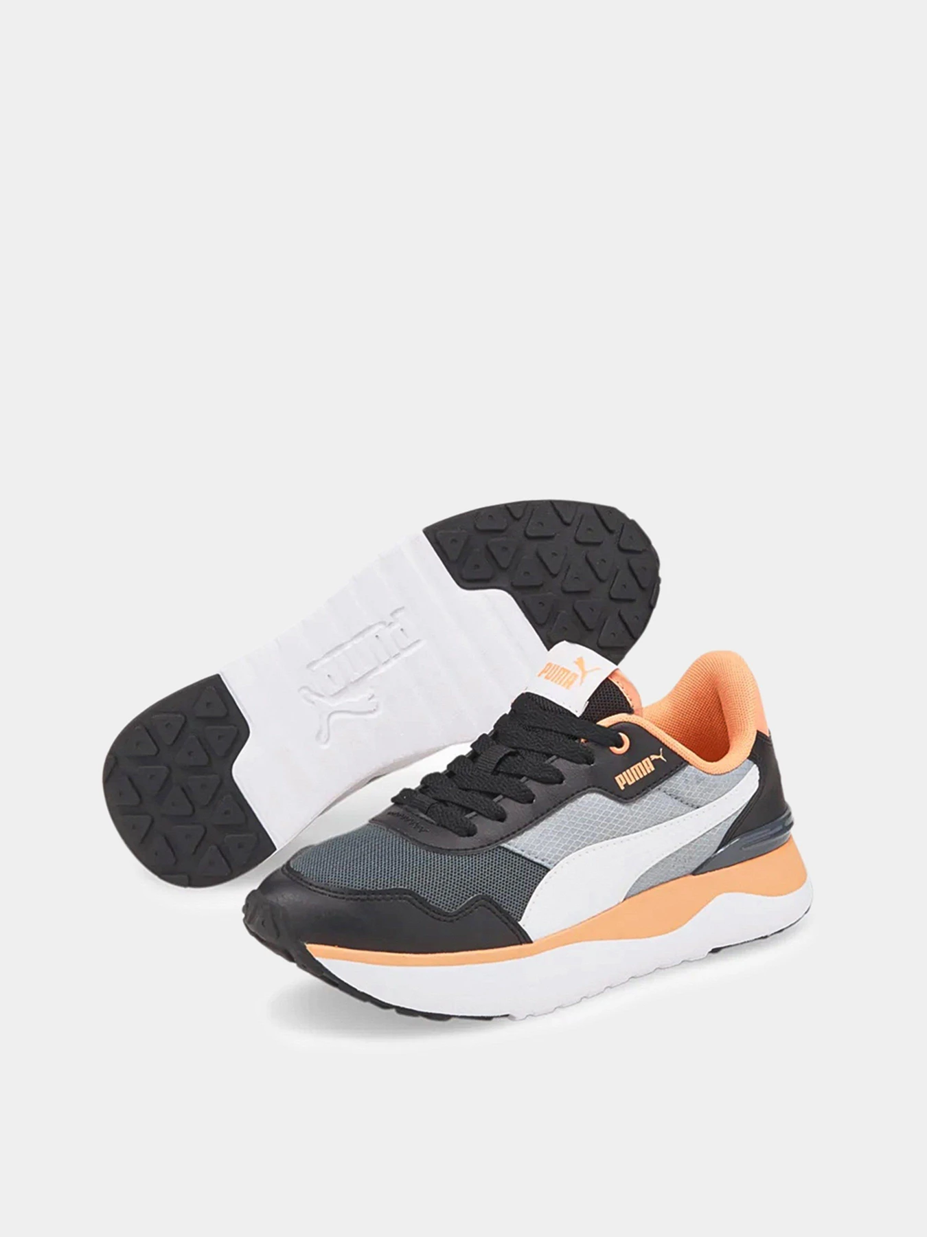 Кроссовки PUMA R78 Voyage модель 38204805 Кроссовки PUMA R78 Voyage модель 38204805 Фото