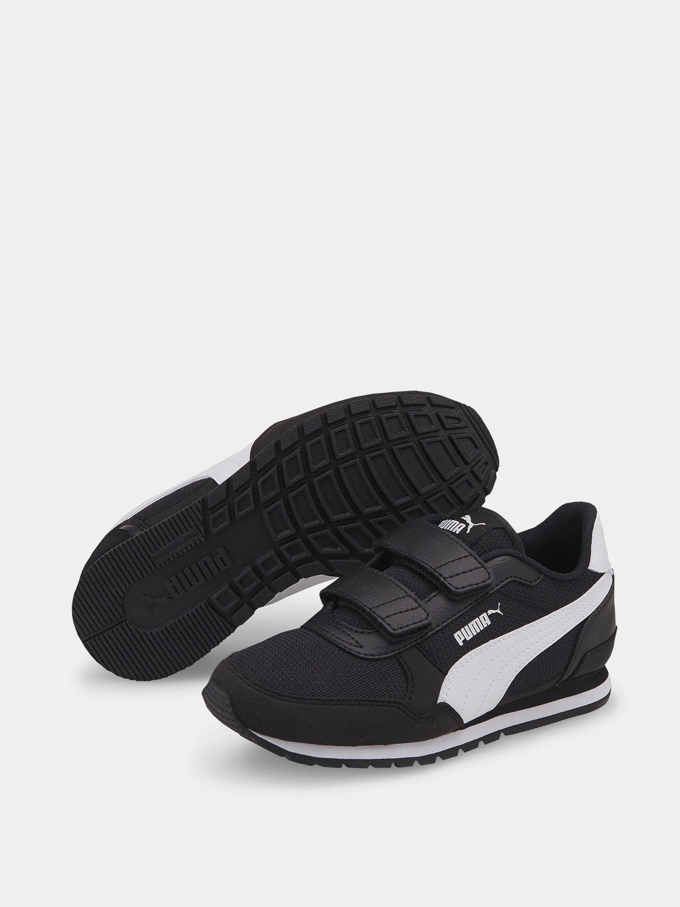 Кроссовки PUMA ST Runner V3 модель 38551101 Кроссовки PUMA ST Runner V3 модель 38551101 Фото