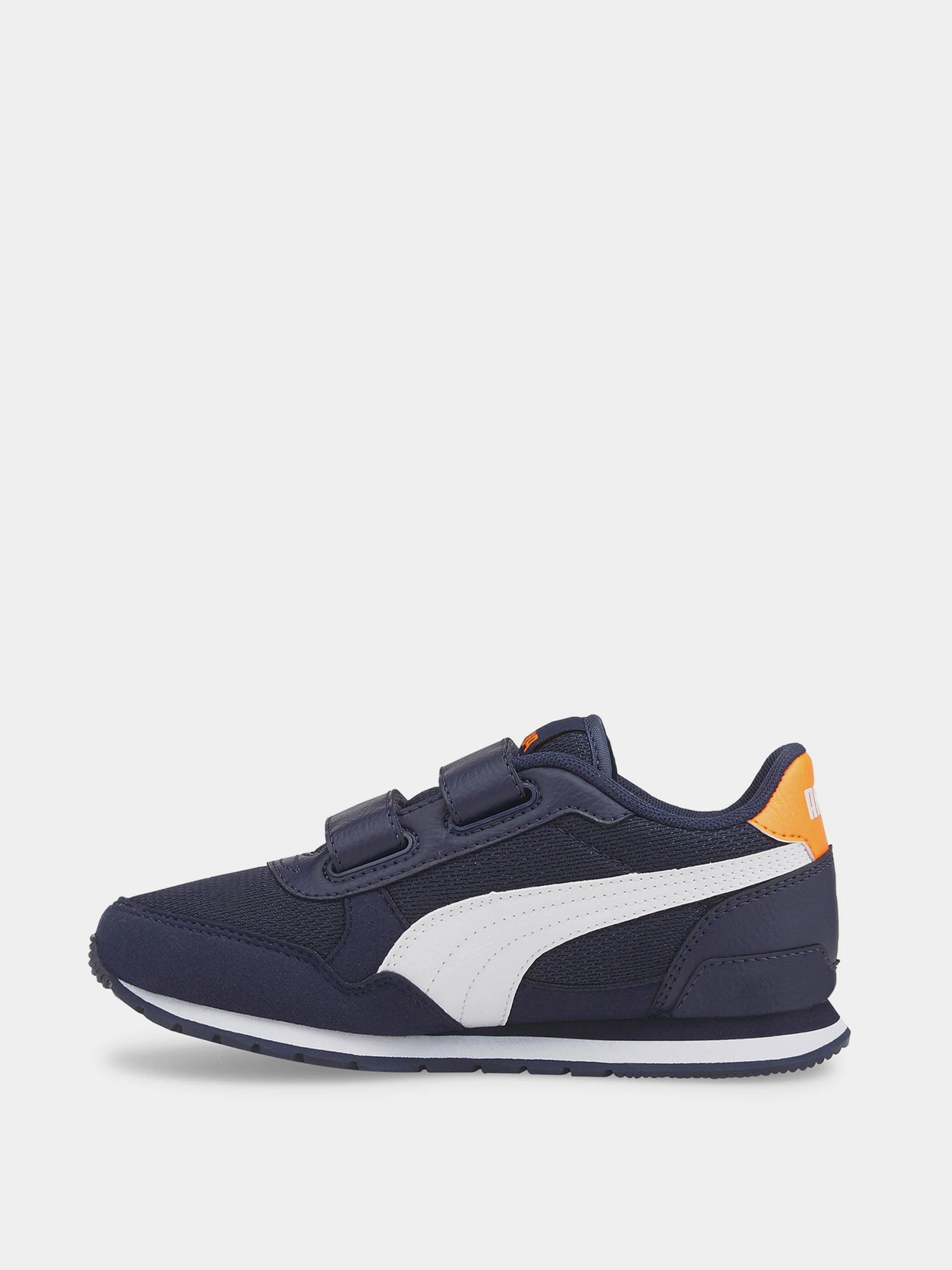 Кроссовки PUMA ST Runner V3 модель 38551102 Кроссовки PUMA ST Runner V3 модель 38551102 Фото