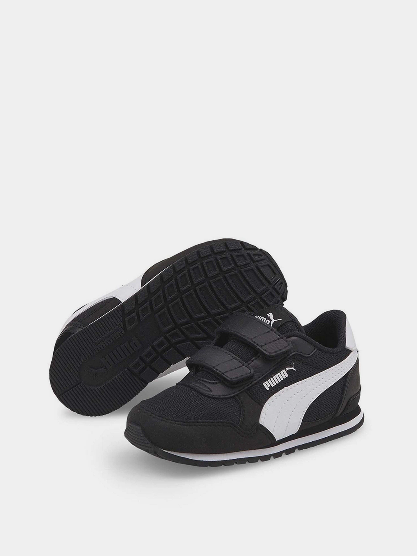 Кроссовки PUMA ST Runner V3 модель 38551201 Кроссовки PUMA ST Runner V3 модель 38551201 Фото