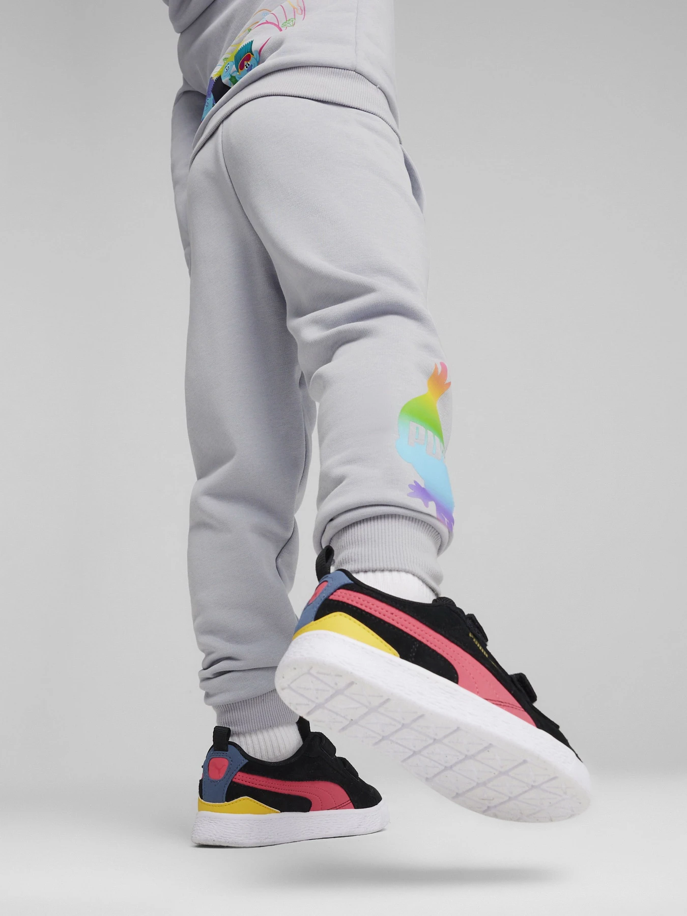Штани PUMA X TROLLS SWEATPANTS TR модель 62483063 Штани PUMA X TROLLS SWEATPANTS TR модель 62483063 Фото