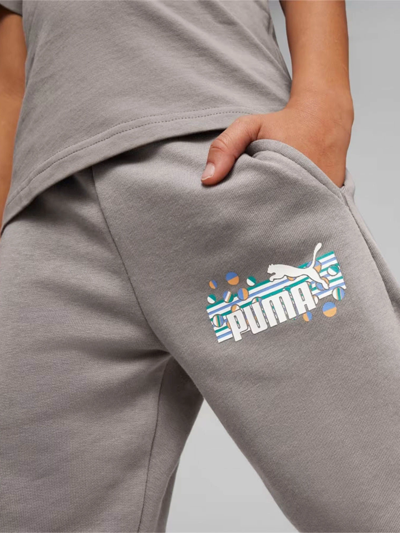 Штани PUMA ESS+ SUMMER CAMP модель 67927755 Фото