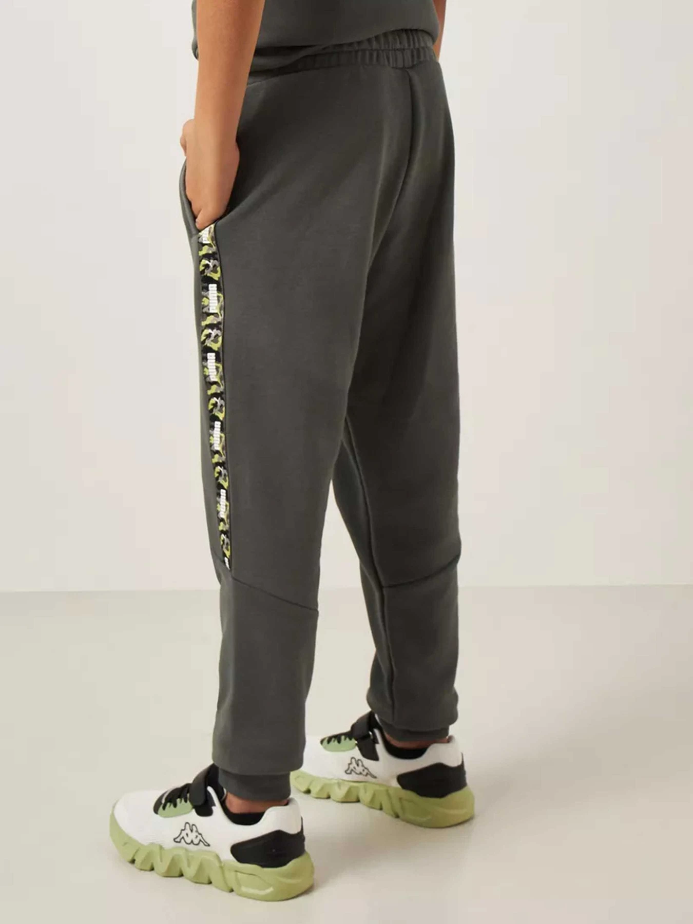 Штани PUMA ESSENTIALS TAPE модель 67922180 Фото