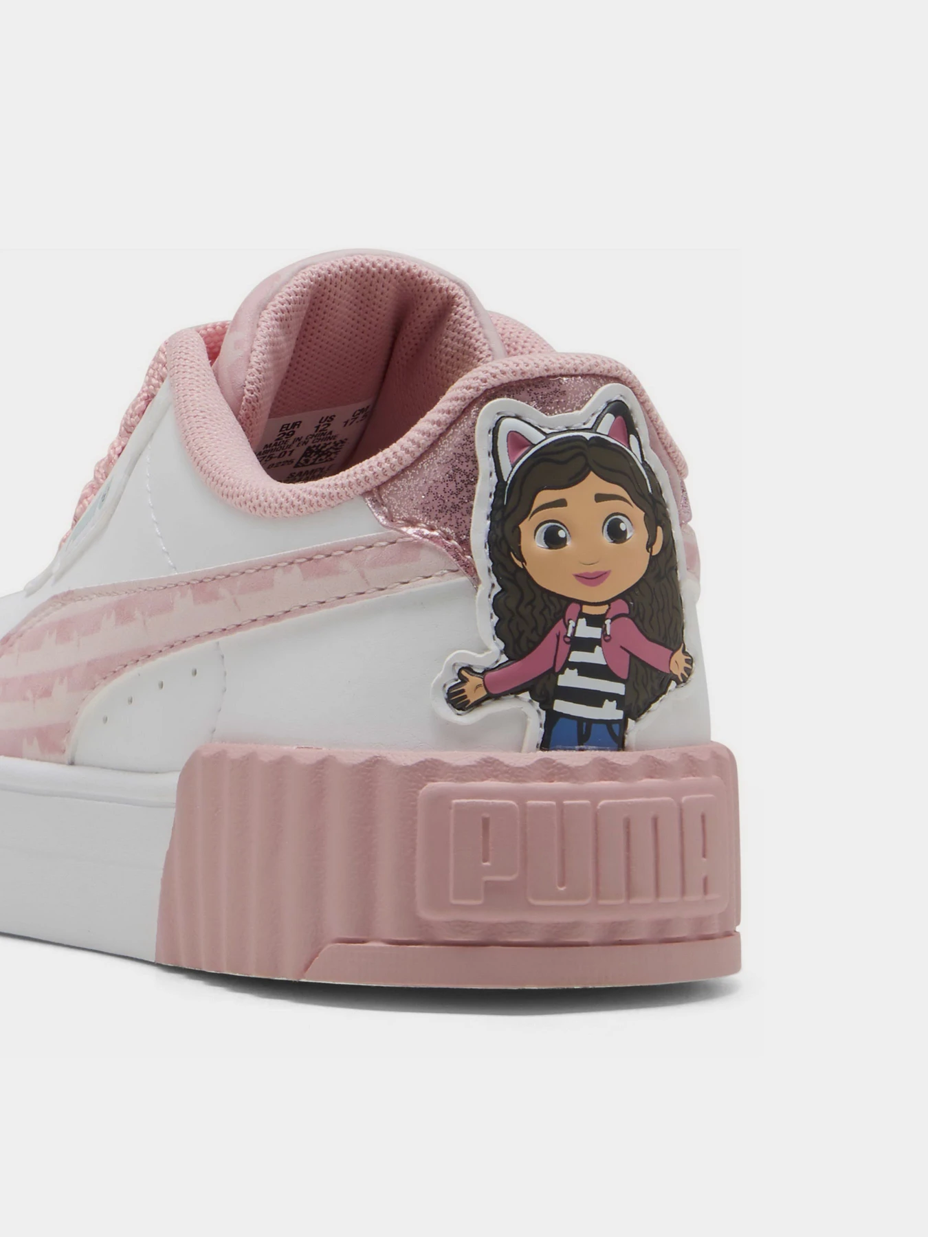 Кеды PUMA CARINA 3.0 GABBY'S DOLLHOUSE модель 40577501 Кеды PUMA CARINA 3.0 GABBY'S DOLLHOUSE модель 40577501 Фото