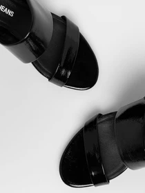Шлёпанцы Calvin Klein модель YW0YW00016-BDS Фото