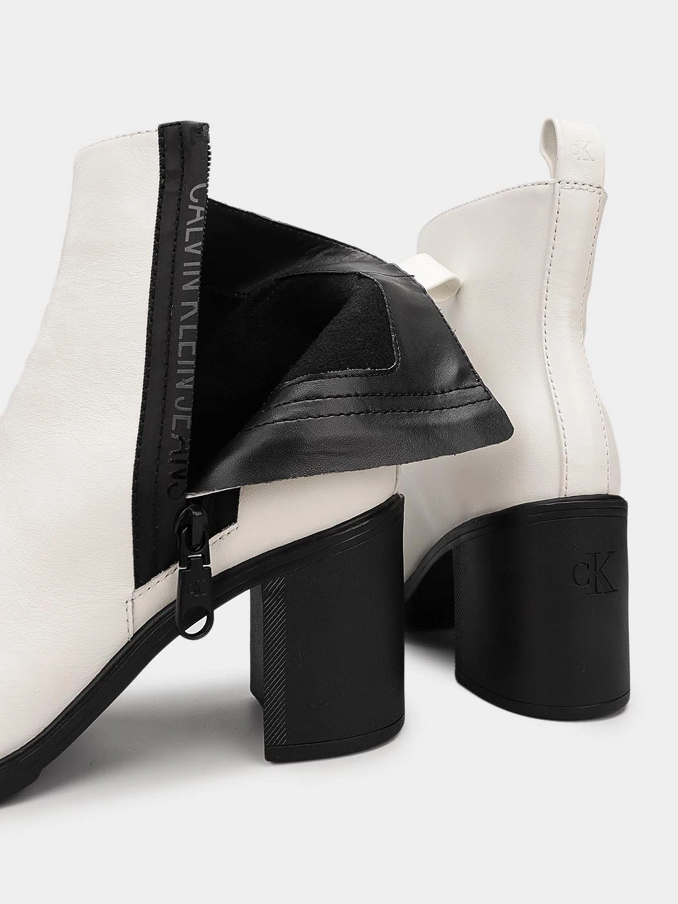 Ботинки и сапоги Calvin Klein модель YW0YW00449-YAF Ботинки и сапоги Calvin Klein модель YW0YW00449-YAF Фото