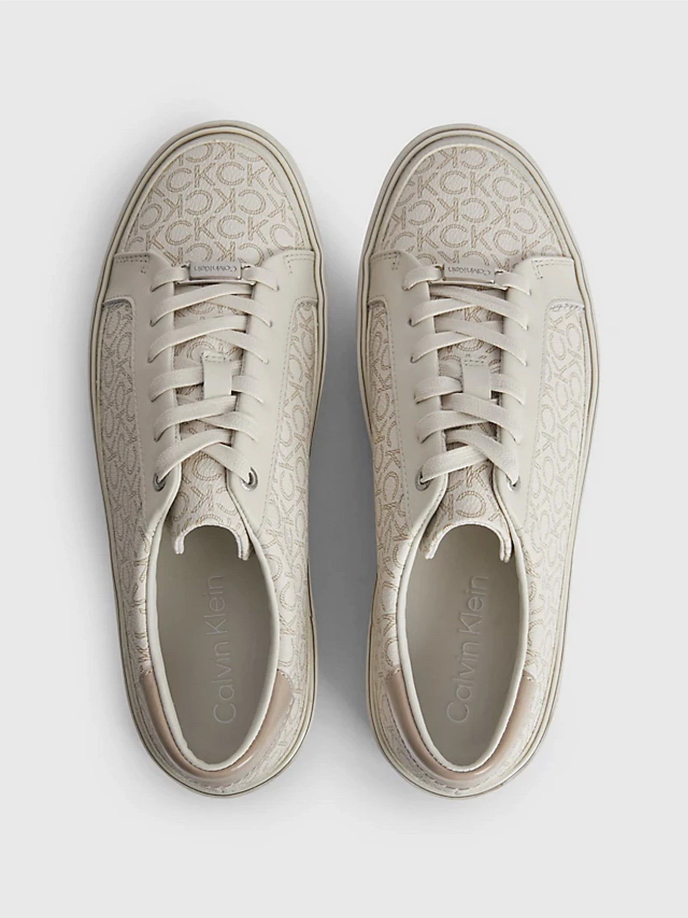Кеды Calvin Klein Flatform Cupsole Lace Up - Mono модель HW0HW01420-0F7 Фото