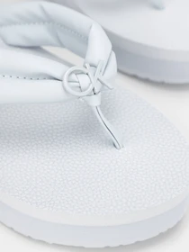 Шлёпанцы Calvin Klein Flatform Flip Flop W/Hw модель HW0HW01503-DYI Фото