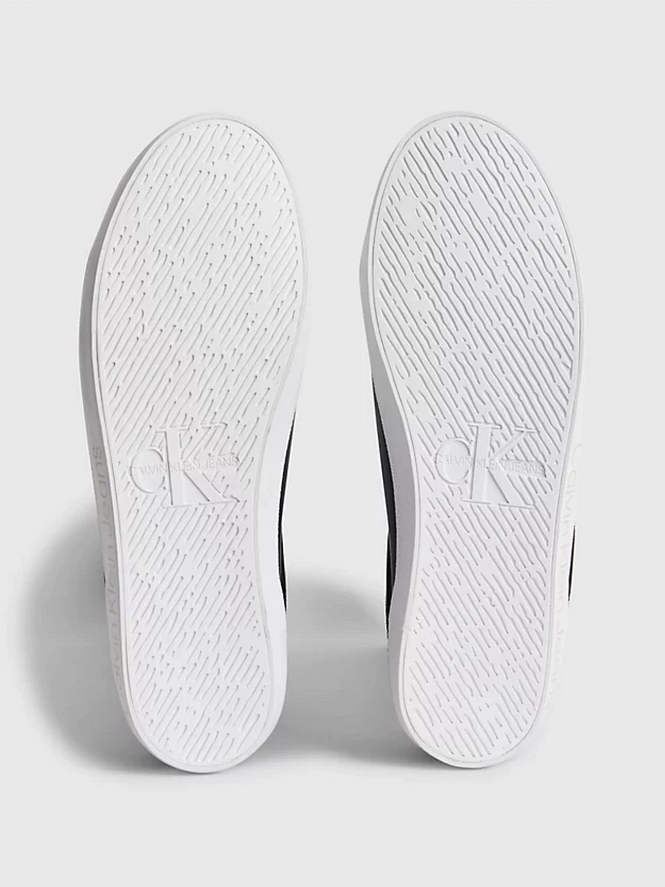 Кеды Calvin Klein Leather Trainers модель YW0YW00900-BDS Фото