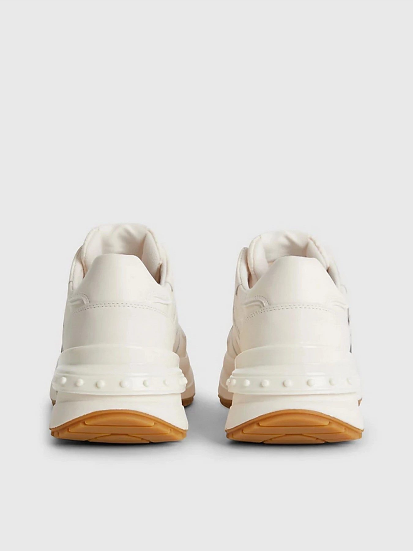 Кроссовки Calvin Klein Chunky Runner Over Brand Wn модель YW0YW00941-0LB Кроссовки Calvin Klein Chunky Runner Over Brand Wn модель YW0YW00941-0LB Фото