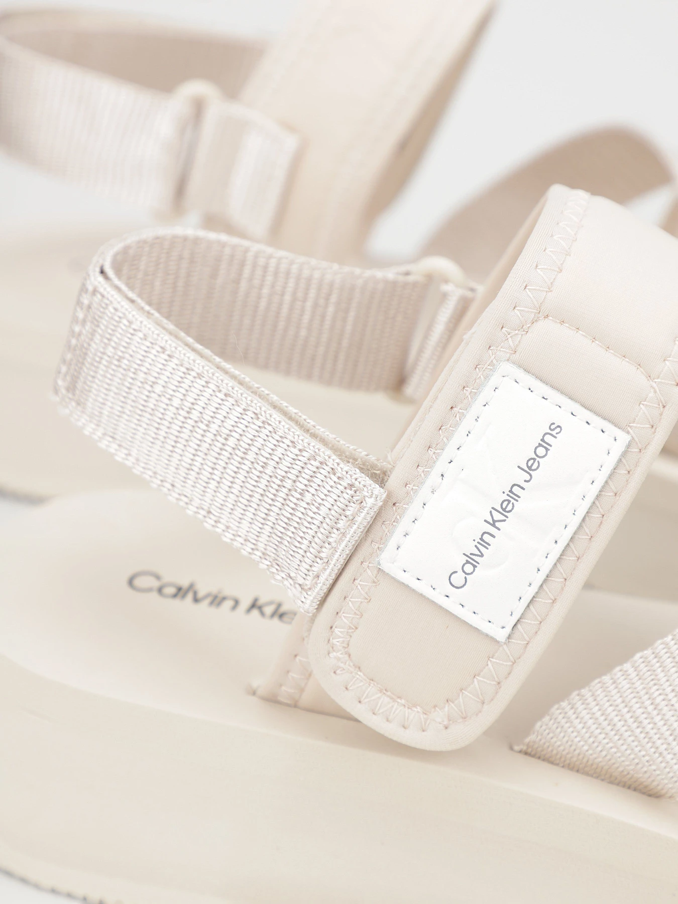Сандалии Calvin Klein Prefresato Sandal Bagde модель YW0YW00967-ACF Фото