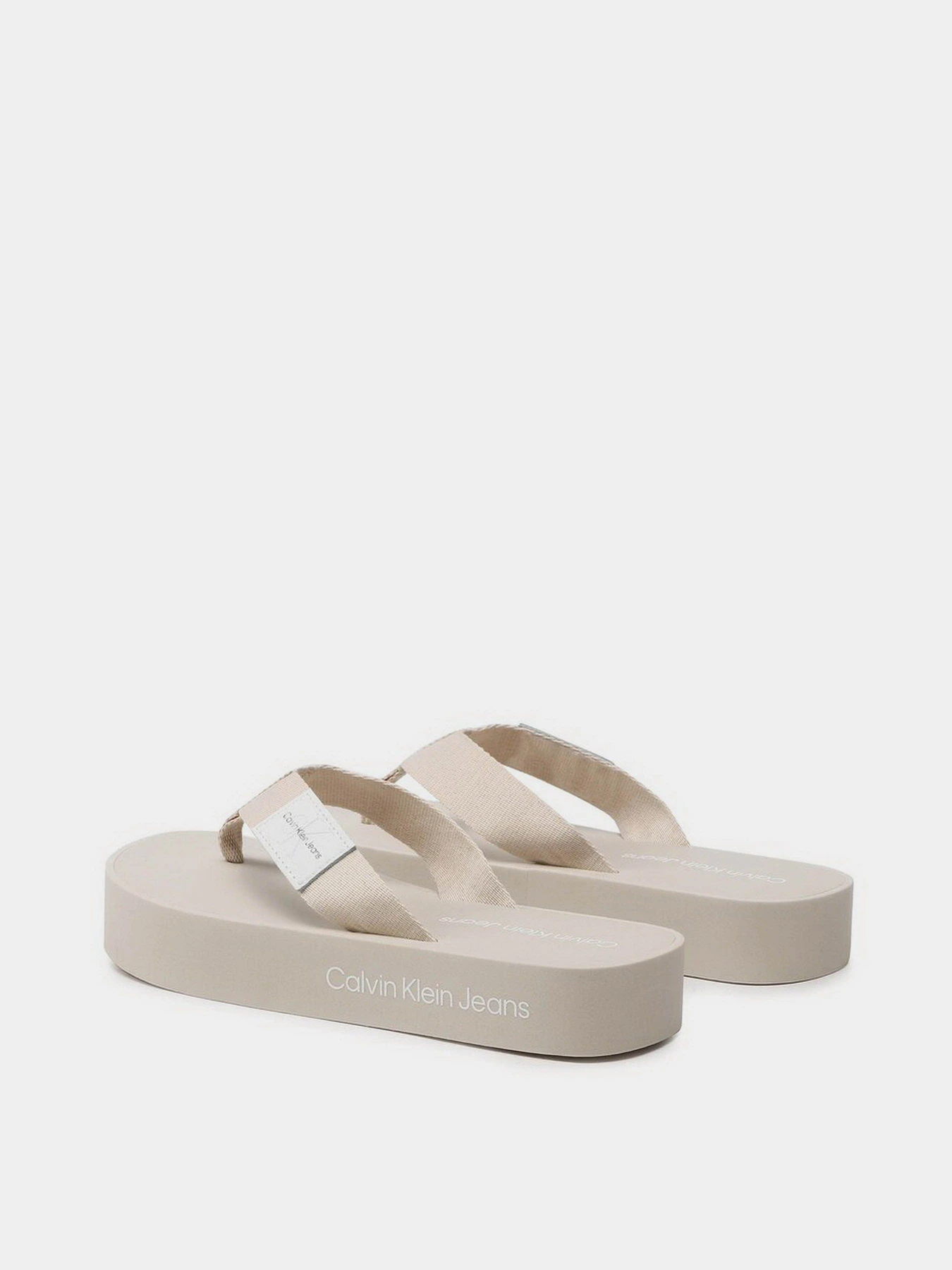 Шльопанці Calvin Klein Flatform Flipflop модель YW0YW00993-ACF Шльопанці Calvin Klein Flatform Flipflop модель YW0YW00993-ACF Фото