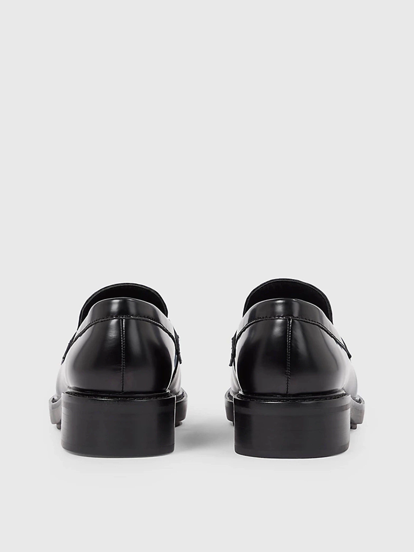 Туфли и лоферы Calvin Klein Rubber Sole W/Hw модель HW0HW01791-BEH Туфли и лоферы Calvin Klein Rubber Sole W/Hw модель HW0HW01791-BEH Фото