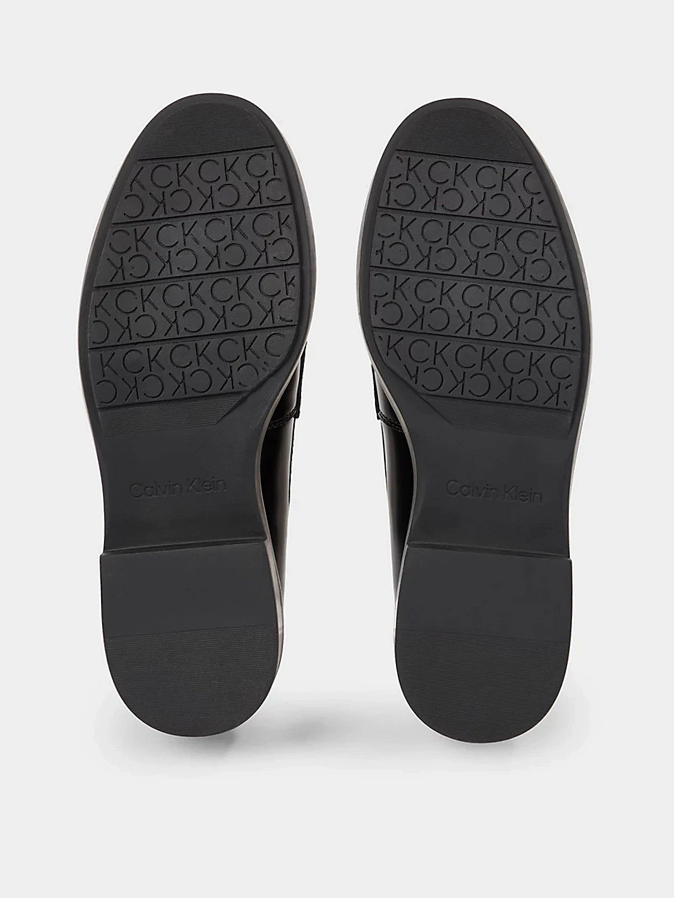 Туфли и лоферы Calvin Klein Rubber Sole W/Hw модель HW0HW01791-BEH Туфли и лоферы Calvin Klein Rubber Sole W/Hw модель HW0HW01791-BEH Фото
