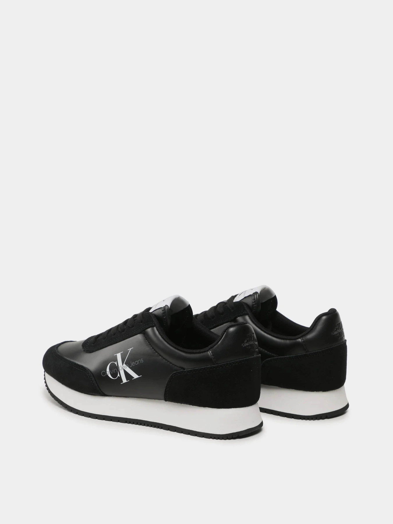 Кроссовки Calvin Klein Retro Runner Low Lac модель YW0YW01056-BEH Фото