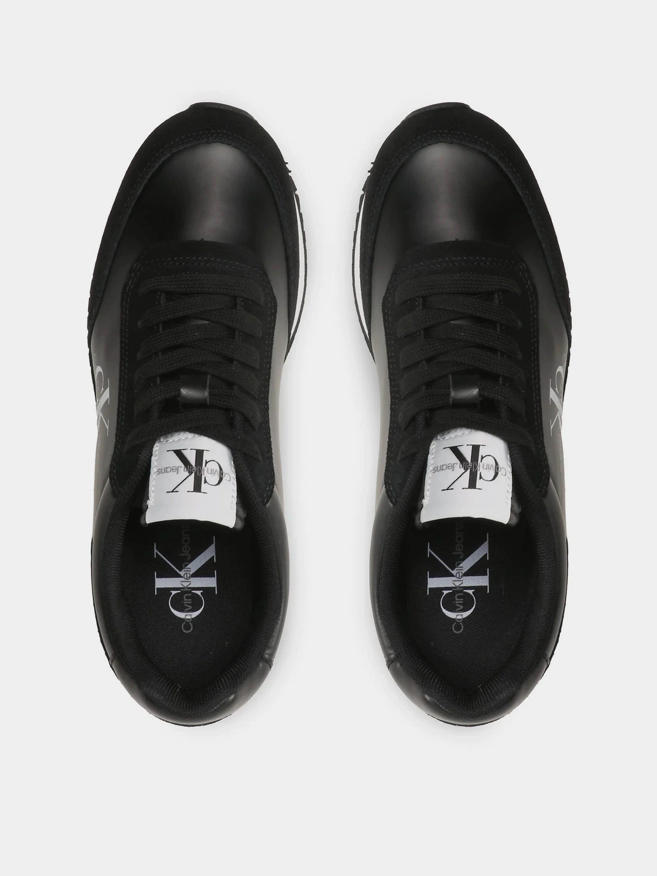 Кроссовки Calvin Klein Retro Runner Low Lac модель YW0YW01056-BEH Фото