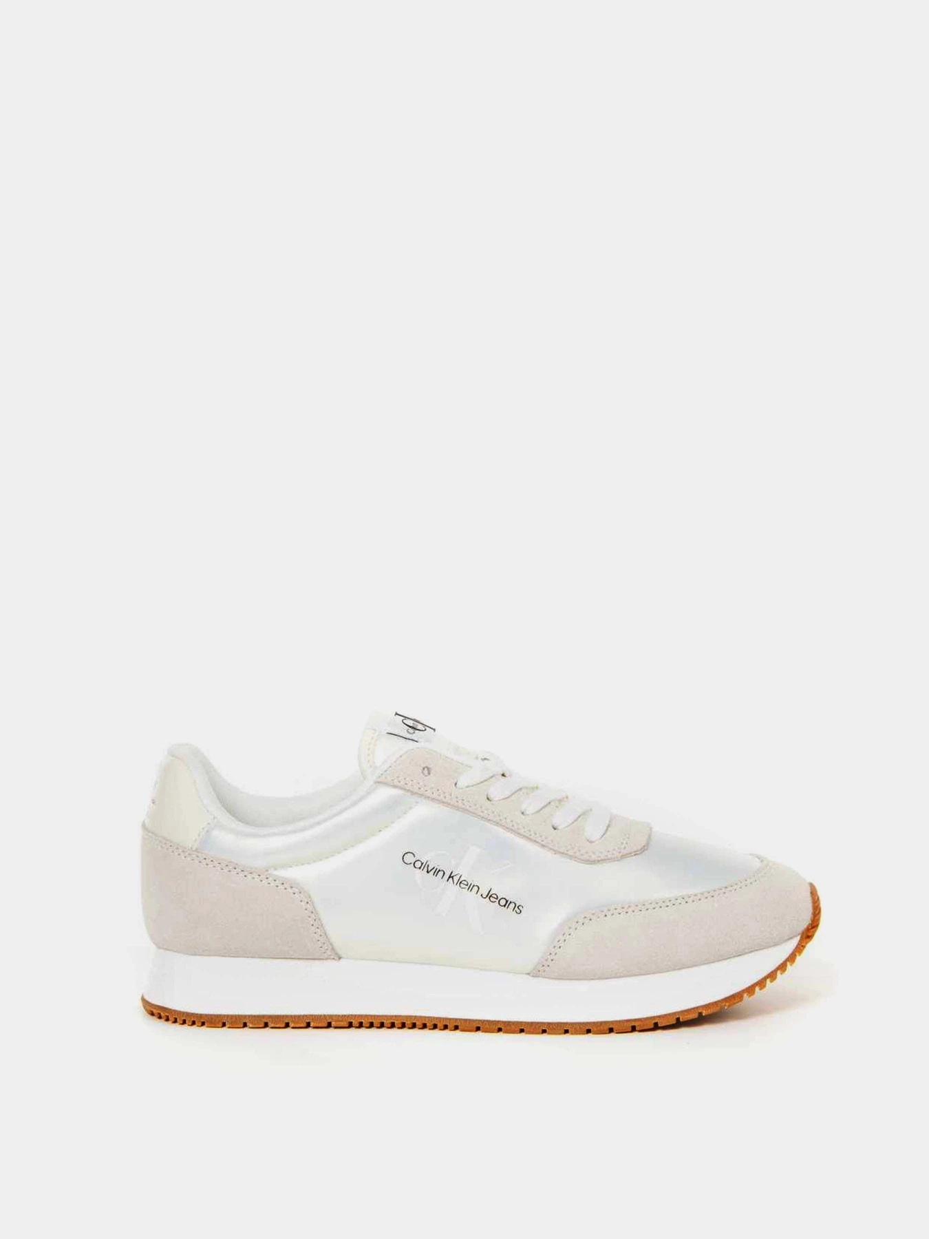 Кросівки Calvin Klein Retro Runner Sneaker модель YW0YW01056-YBI Кросівки Calvin Klein Retro Runner Sneaker модель YW0YW01056-YBI Фото