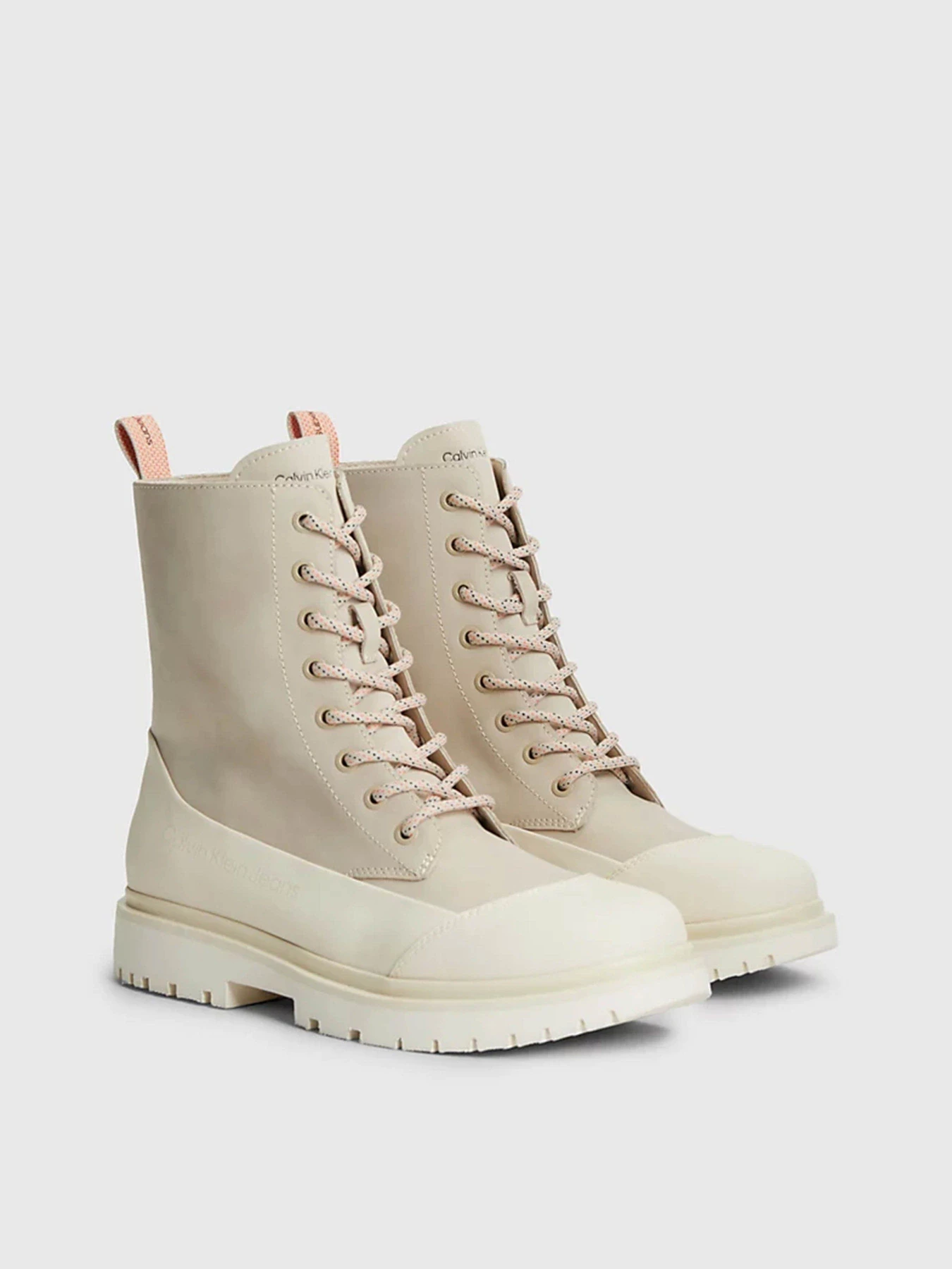 Черевики та чоботи Calvin Klein Chunky Combat Laceup Boot Rub модель YW0YW01066-ACF Черевики та чоботи Calvin Klein Chunky Combat Laceup Boot Rub модель YW0YW01066-ACF Фото