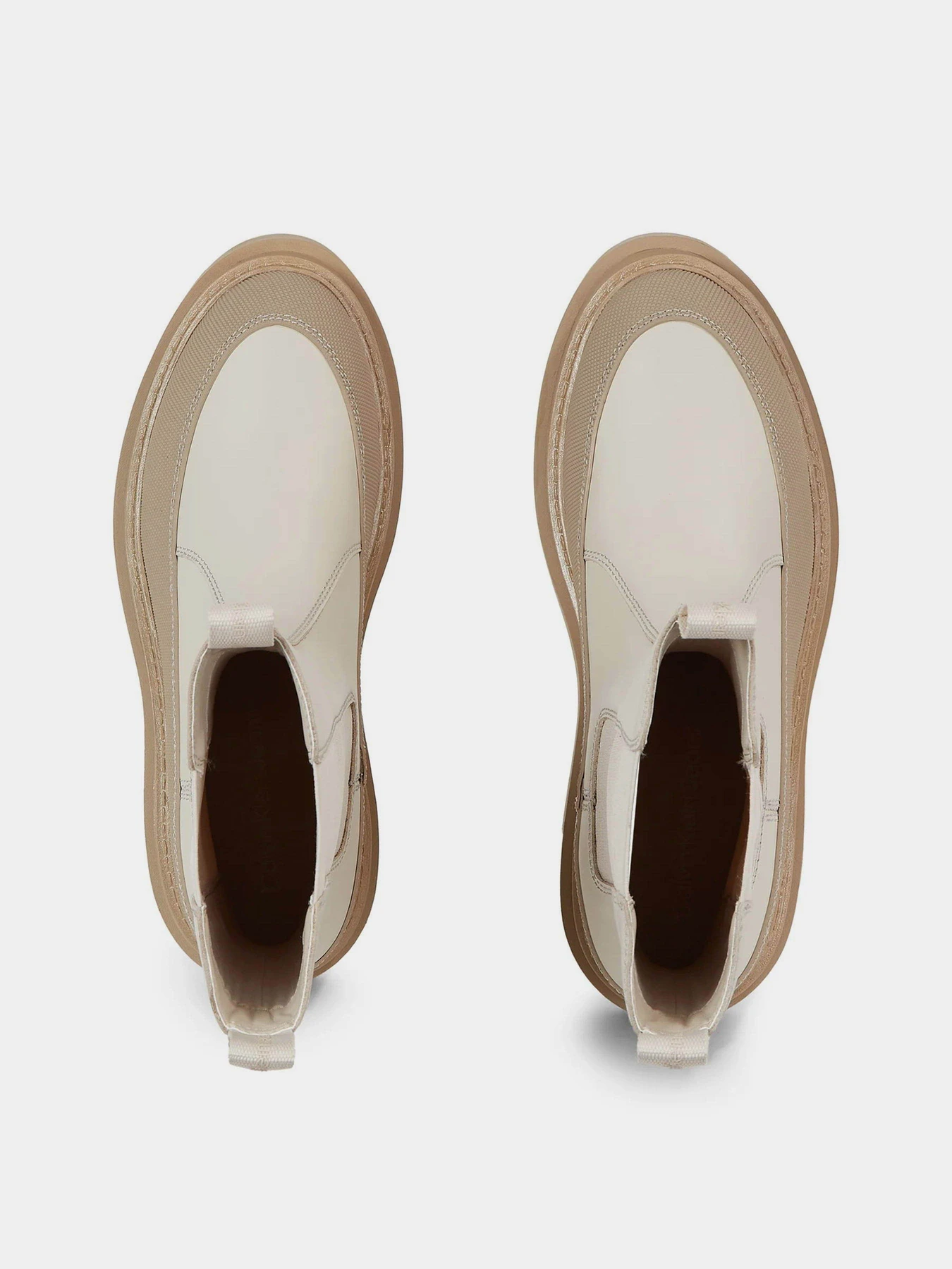 Черевики та чоботи Calvin Klein Flatform Chelsea Boot Lth Wn модель YW0YW01111-0F7 Черевики та чоботи Calvin Klein Flatform Chelsea Boot Lth Wn модель YW0YW01111-0F7 Фото