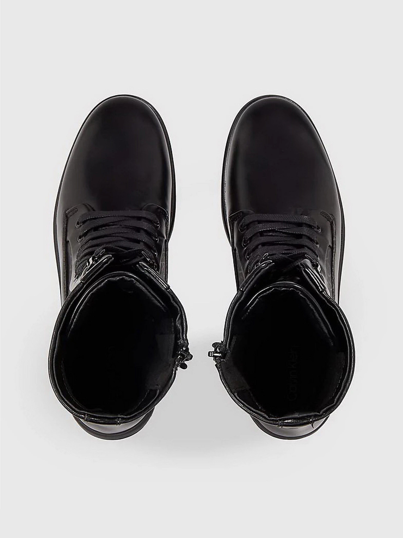 Черевики та чоботи Calvin Klein Cleat Combat Boot - Epi Mono Mix модель HW0HW01713-BEH Черевики та чоботи Calvin Klein Cleat Combat Boot - Epi Mono Mix модель HW0HW01713-BEH Фото