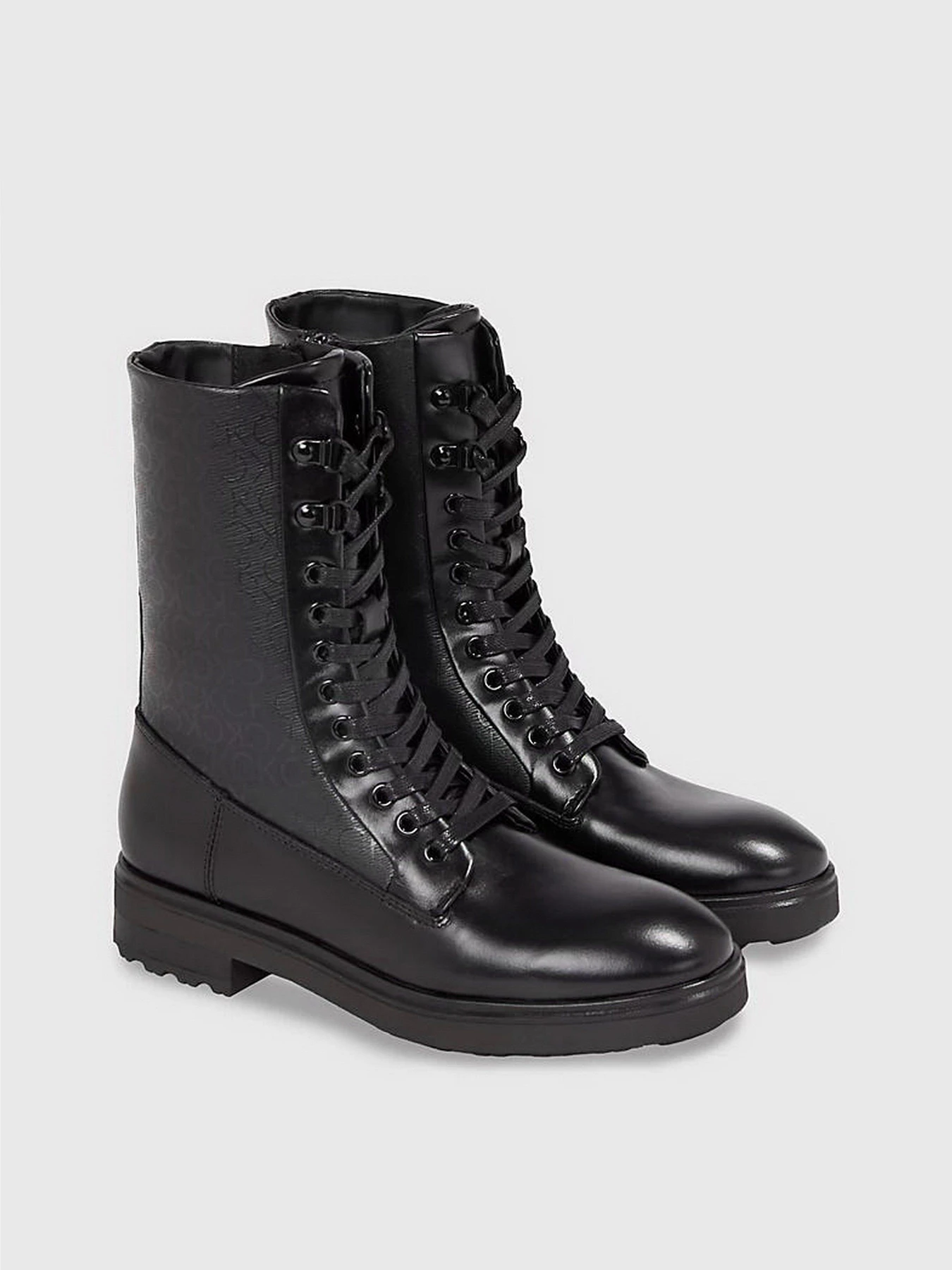 Черевики та чоботи Calvin Klein Cleat Combat Boot - Epi Mono Mix модель HW0HW01713-BEH Черевики та чоботи Calvin Klein Cleat Combat Boot - Epi Mono Mix модель HW0HW01713-BEH Фото