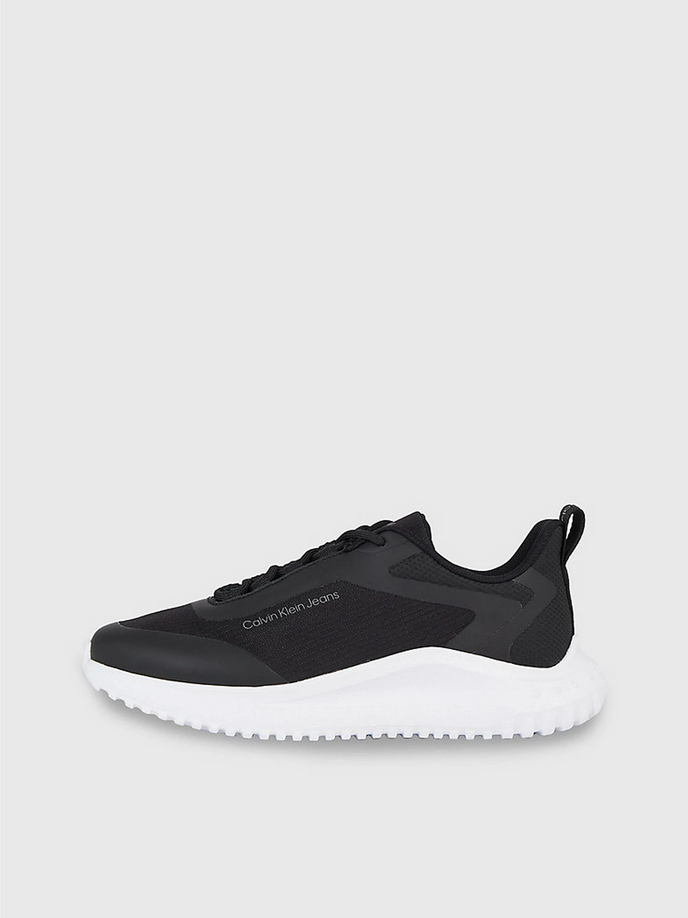 Кроссовки Calvin Klein Eva Runner Laceup Mesh Wn модель YW0YW01215-BEH Кроссовки Calvin Klein Eva Runner Laceup Mesh Wn модель YW0YW01215-BEH Фото
