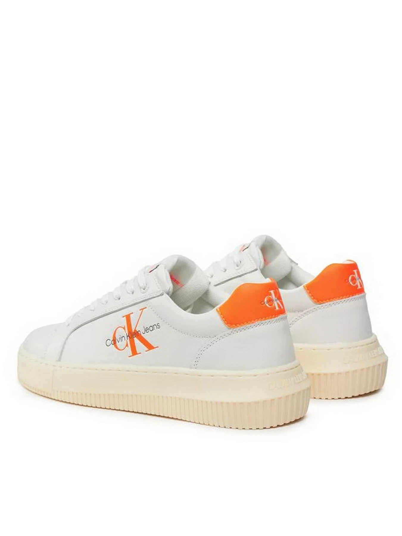 Кроссовки Calvin Klein Chunky Cupsole Monologo W модель YW0YW00823-02W Кроссовки Calvin Klein Chunky Cupsole Monologo W модель YW0YW00823-02W Фото