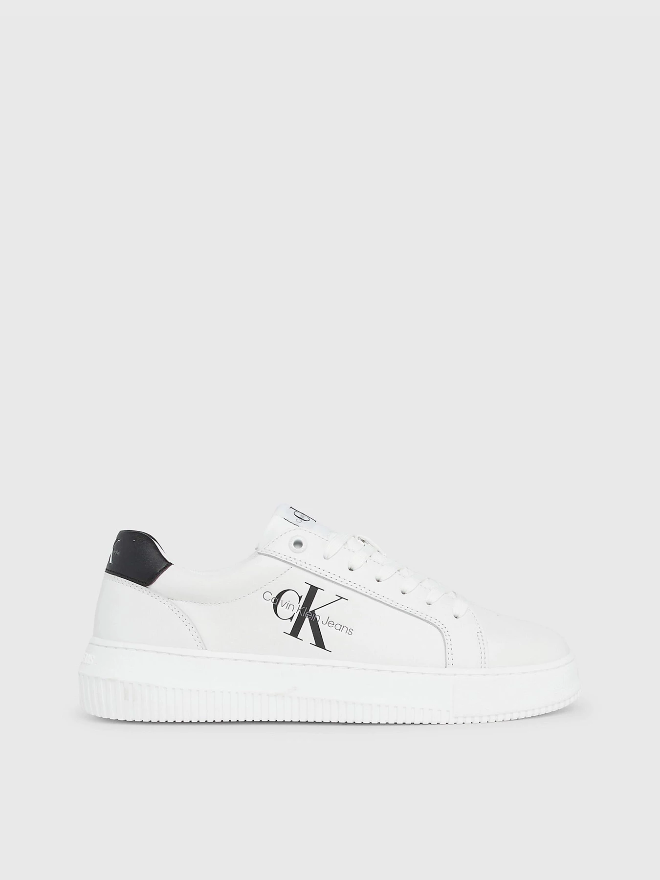 Кросівки Calvin Klein Chunky Cupsole Monologo W модель YW0YW00823-0LB Фото