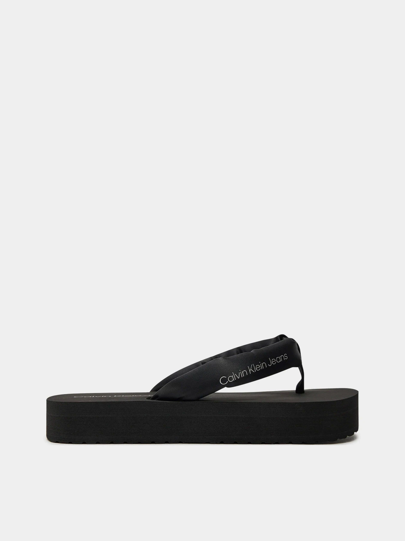 Шлёпанцы Calvin Klein Beach Sandal Flatform Padded Ny модель YW0YW01400-0GN Фото
