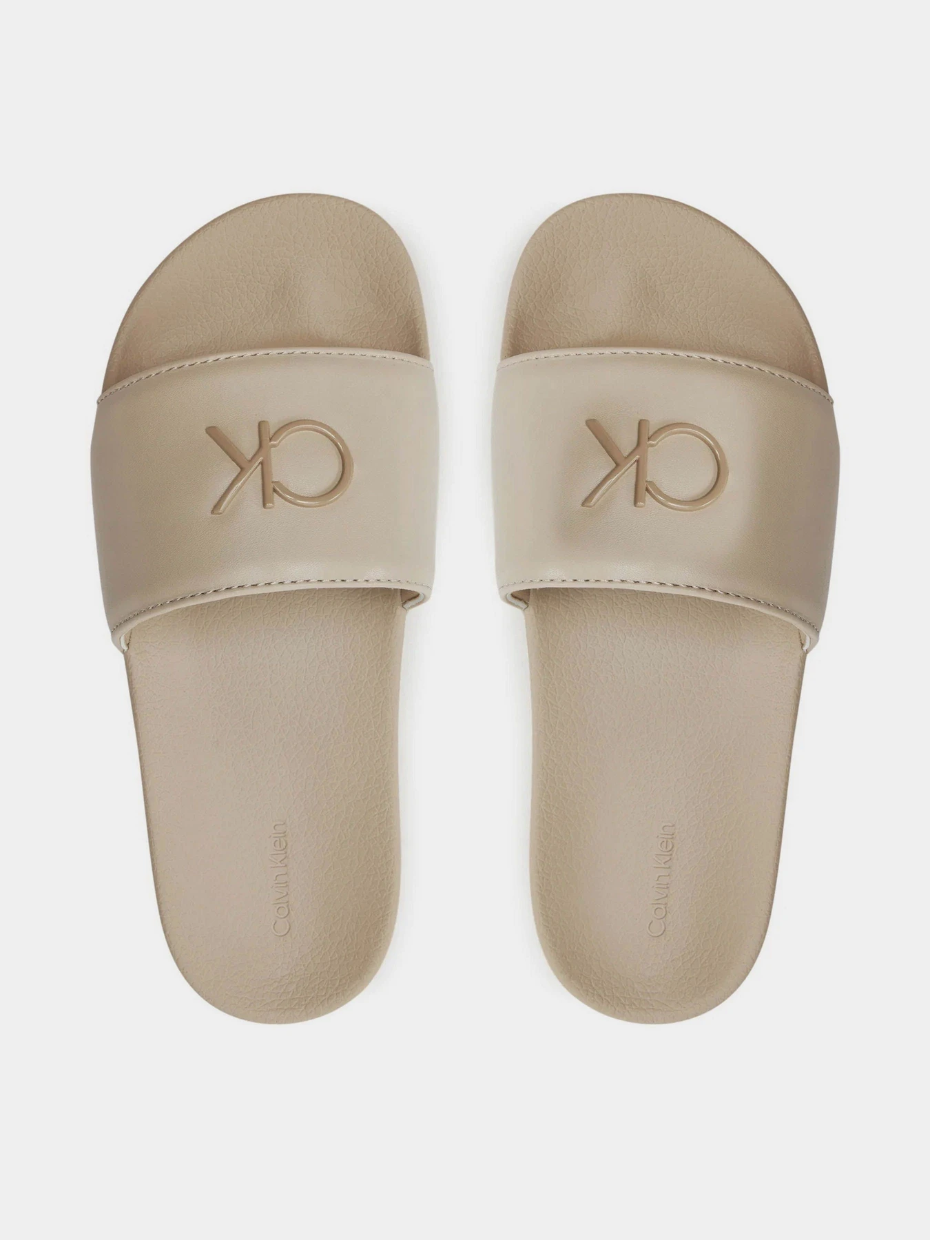 Шлёпанцы Calvin Klein Pool Slide W/Hw модель HW0HW01509-0GC Фото