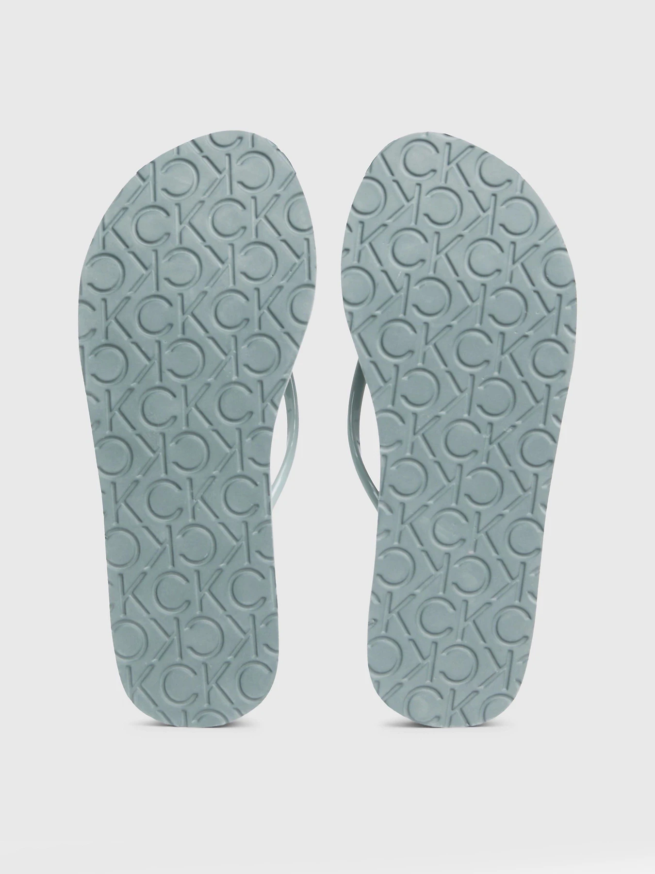 Шлёпанцы Calvin Klein Flatform Ff Deboss Logo модель HW0HW01977-MSW Фото