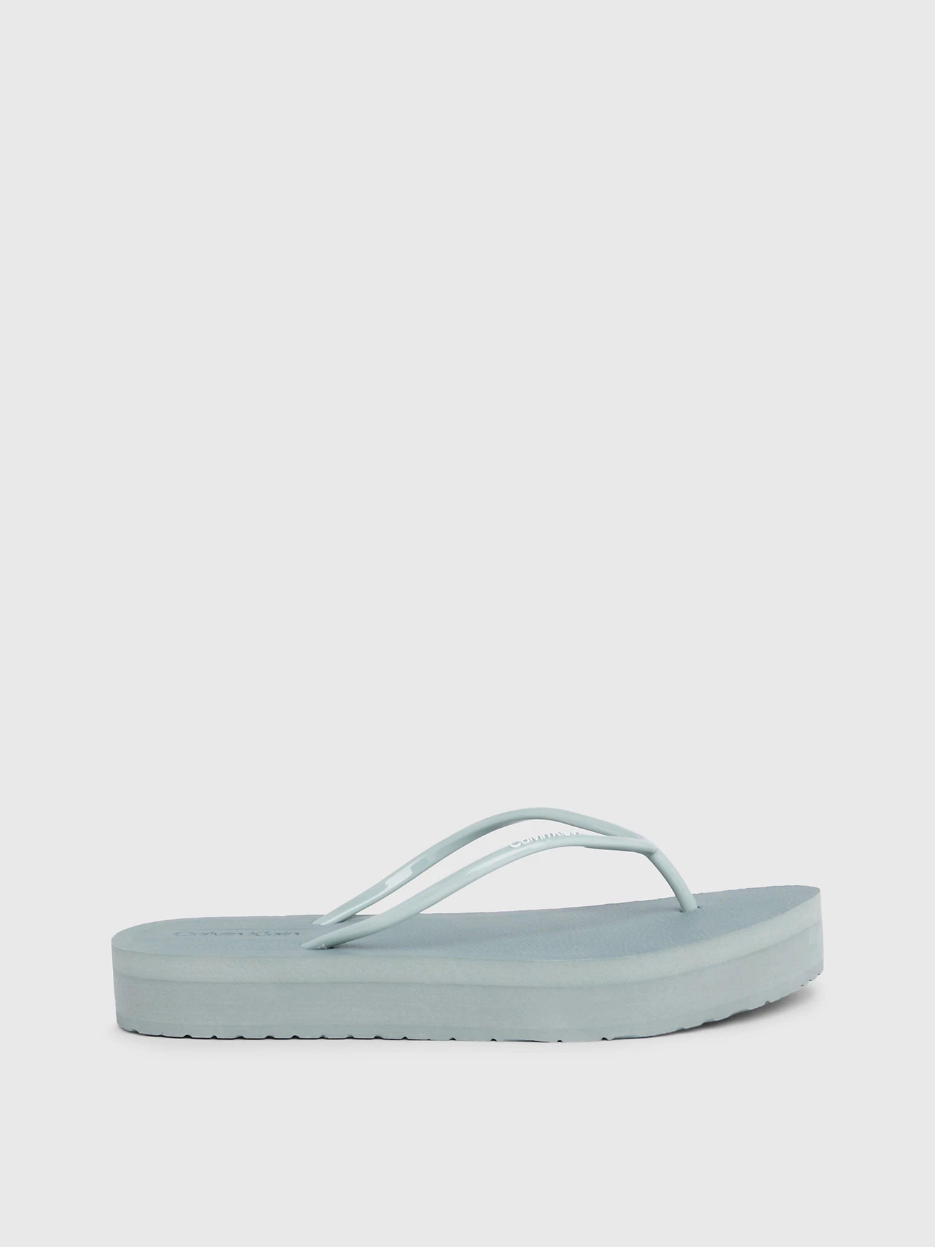 Шлёпанцы Calvin Klein Flatform Ff Deboss Logo модель HW0HW01977-MSW Фото