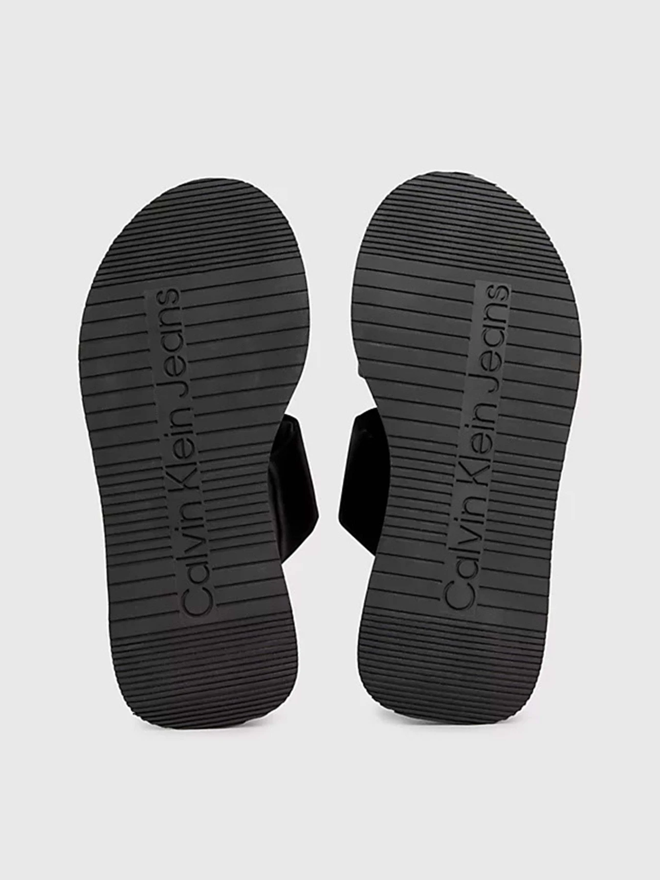 Шльопанці Calvin Klein Slide Double Strap Sandal Dc модель YW0YW01355-BEH Фото