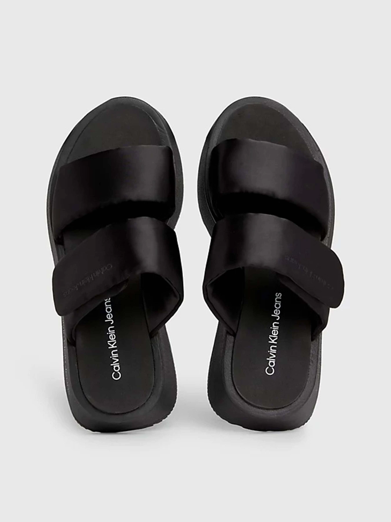 Шльопанці Calvin Klein Slide Double Strap Sandal Dc модель YW0YW01355-BEH Фото