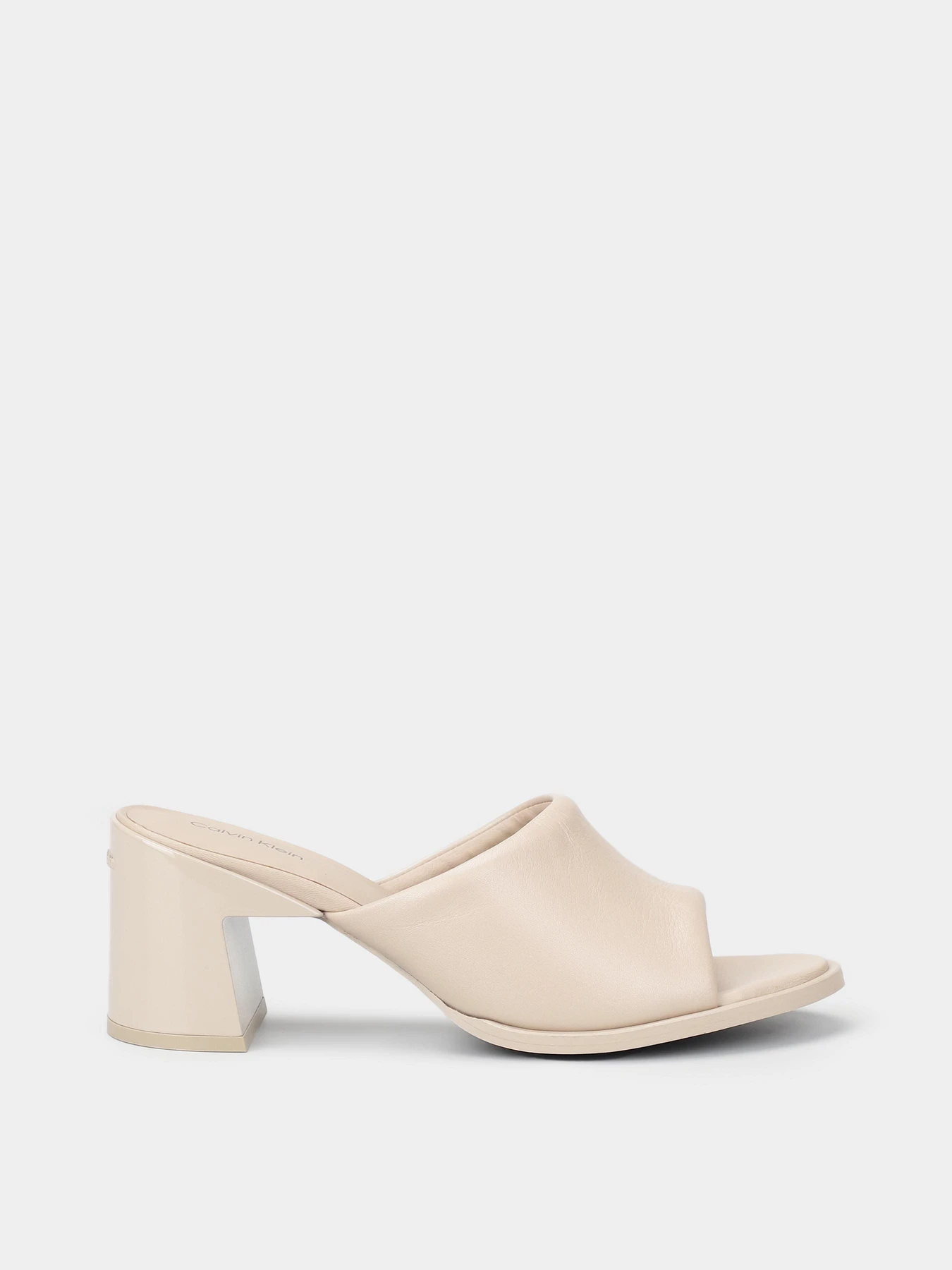 Шльопанці Calvin Klein Heel Mule 60 Lth модель HW0HW01941-ACE Фото