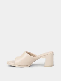 Шльопанці Calvin Klein Heel Mule 60 Lth модель HW0HW01941-ACE Фото