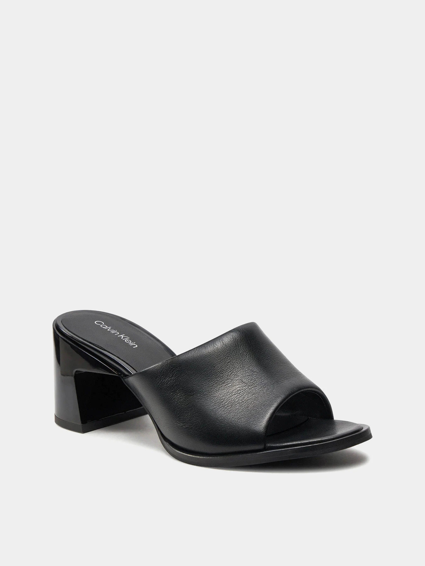 Шльопанці Calvin Klein Heel Mule 60 Lth модель HW0HW01941-BEH Фото