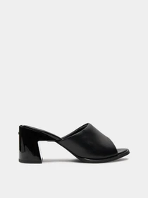 Шльопанці Calvin Klein Heel Mule 60 Lth модель HW0HW01941-BEH Фото