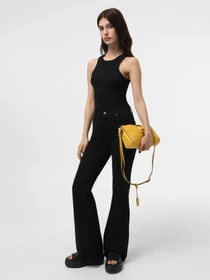 Шлёпанцы Calvin Klein Flatform Slide Lth модель HW0HW01943-BEH Фото