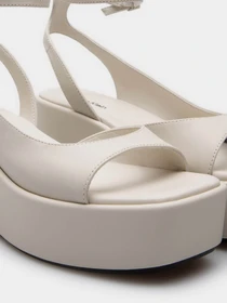 Босоножки Calvin Klein Wedge Peep Toe Sandal 30 Lth модель HW0HW01950-ACG Фото