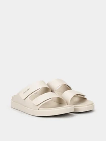 Шльопанці Calvin Klein Flat Adj Slide Calvin Mtl Lth модель HW0HW01954-ACE Фото