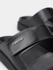 Шлёпанцы Calvin Klein Flat Adj Slide Calvin Mtl Lth модель HW0HW01954-BEH Фото