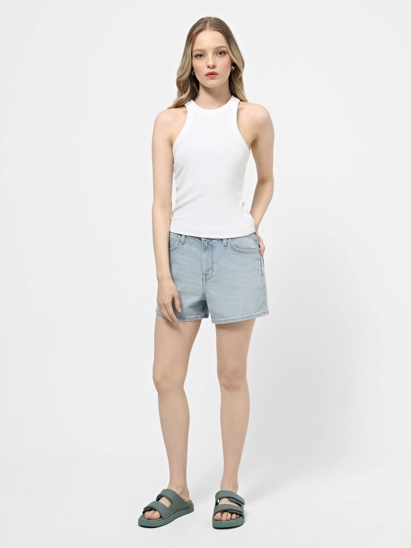 Шлёпанцы Calvin Klein Flat Adj Slide Mono Jacq модель HW0HW01955-MSW Шлёпанцы Calvin Klein Flat Adj Slide Mono Jacq модель HW0HW01955-MSW Фото