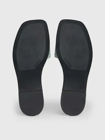 Шльопанці Calvin Klein Flat Slide He модель HW0HW01989-0H7 Фото