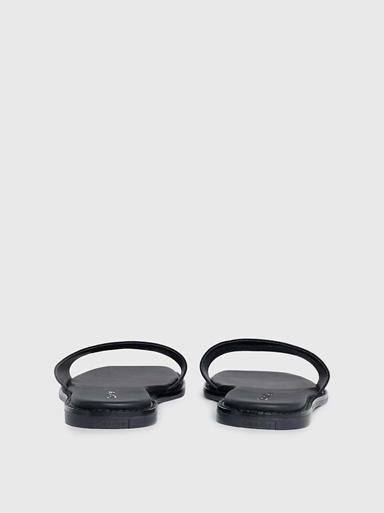 Шлёпанцы Calvin Klein Flat Slide He модель HW0HW01989-BEH Фото