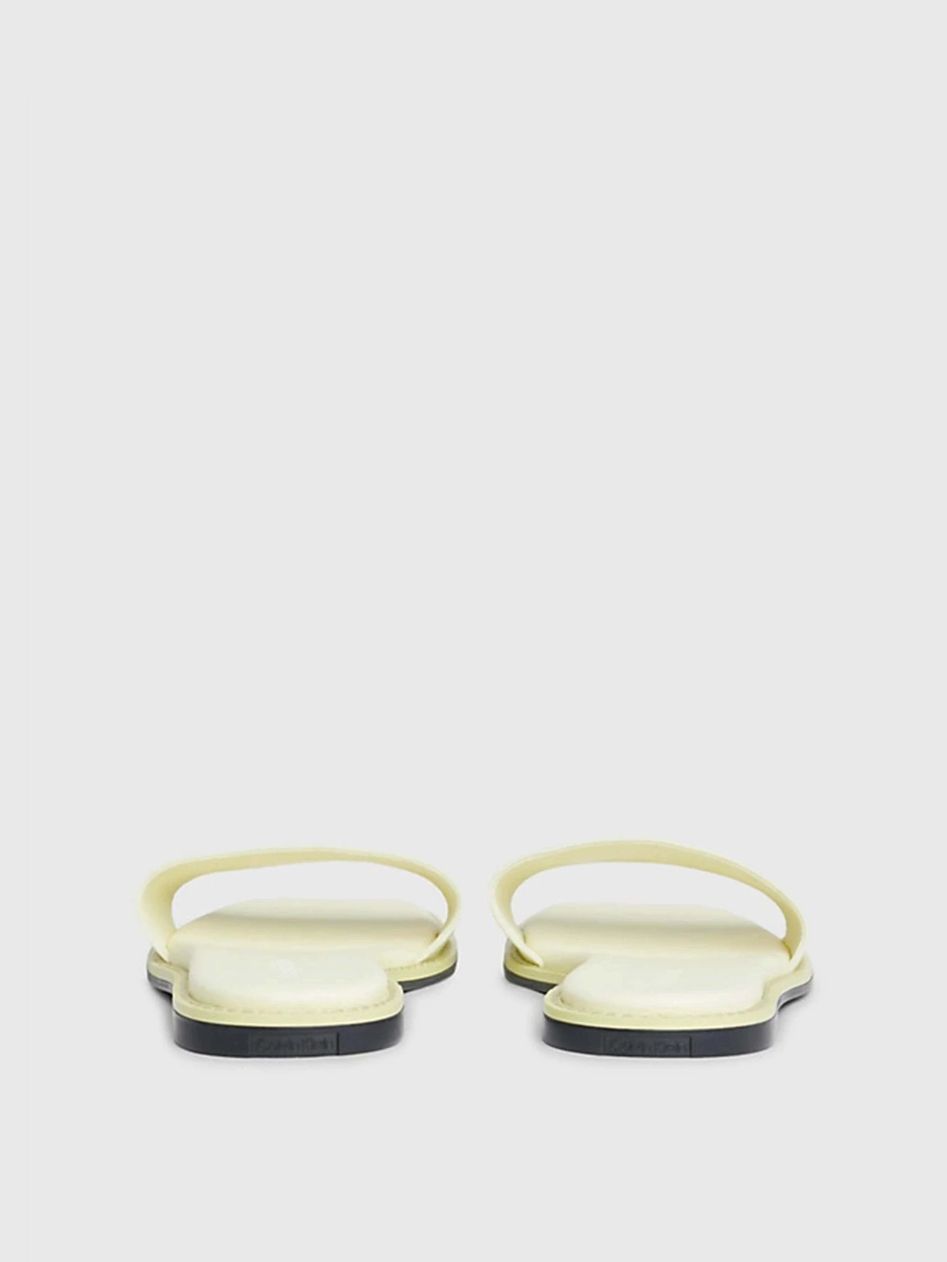 Шльопанці Calvin Klein Flat Slide He модель HW0HW01989-ZCW Фото